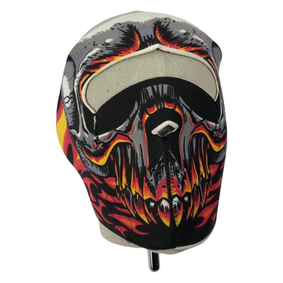 UNIVERSEEL Foam masker Flames Skull winddicht en zeer warm - Neopreen - 18 CM x 21 CM Moped bandana / masker