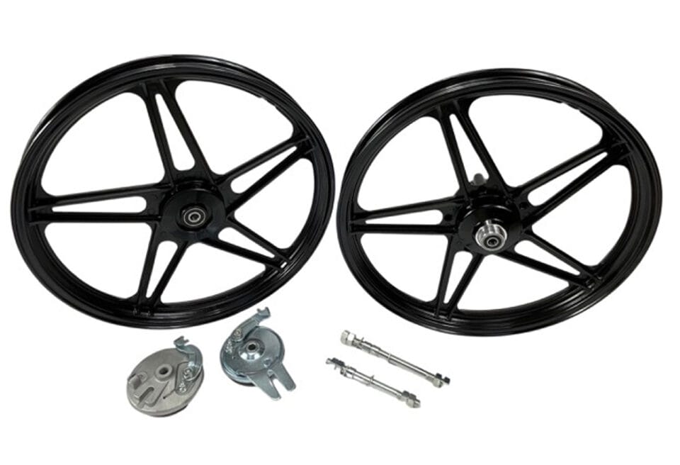 PEUGEOT 103 - PUCH Velgenset 17 inch compleet Bernardi zwart voor Peugeot 103 MVL (passend maken voor andere merken) PUCH MBK - 17 x 1.6 velg inclusief 12 mm assen en ankerplaat VELG SET WIEL