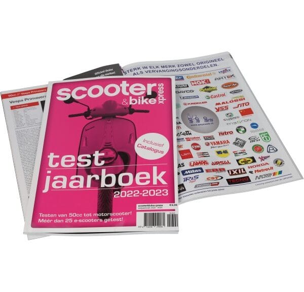 tijdschrift Scooter&BikeXpress + complete catalogus 2022-2023=op=op