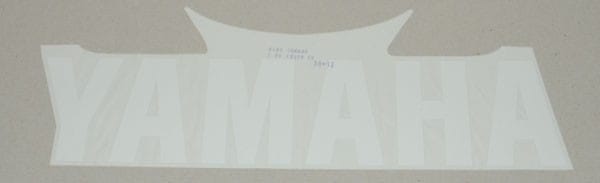 sticker yamaha woord [yamaha] onderspoiler wit orig 5brf83280000