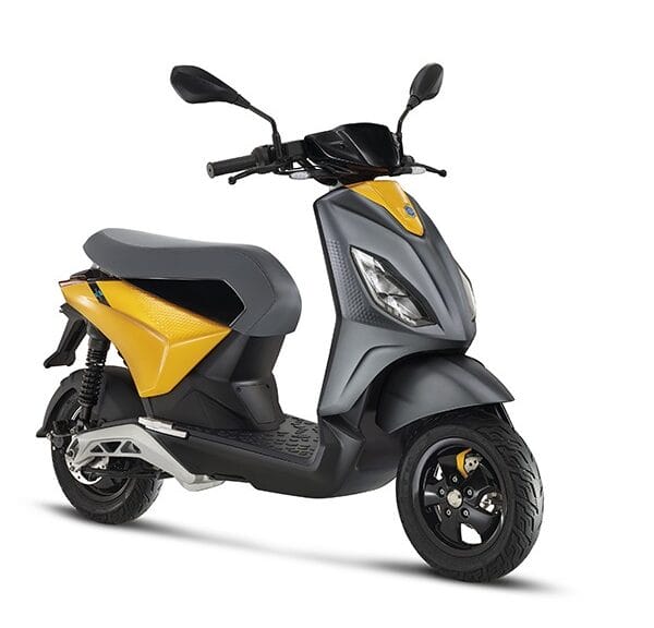 scooter 25km electrisch 29Ah grijs/oranje past op piaggio1 (one)